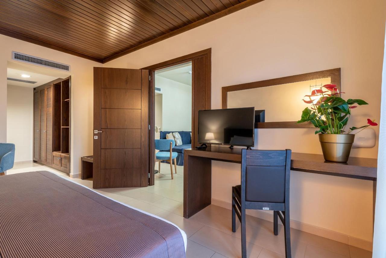 Porto Plaza Hotel Agios Ioannis Kaspaka Extérieur photo