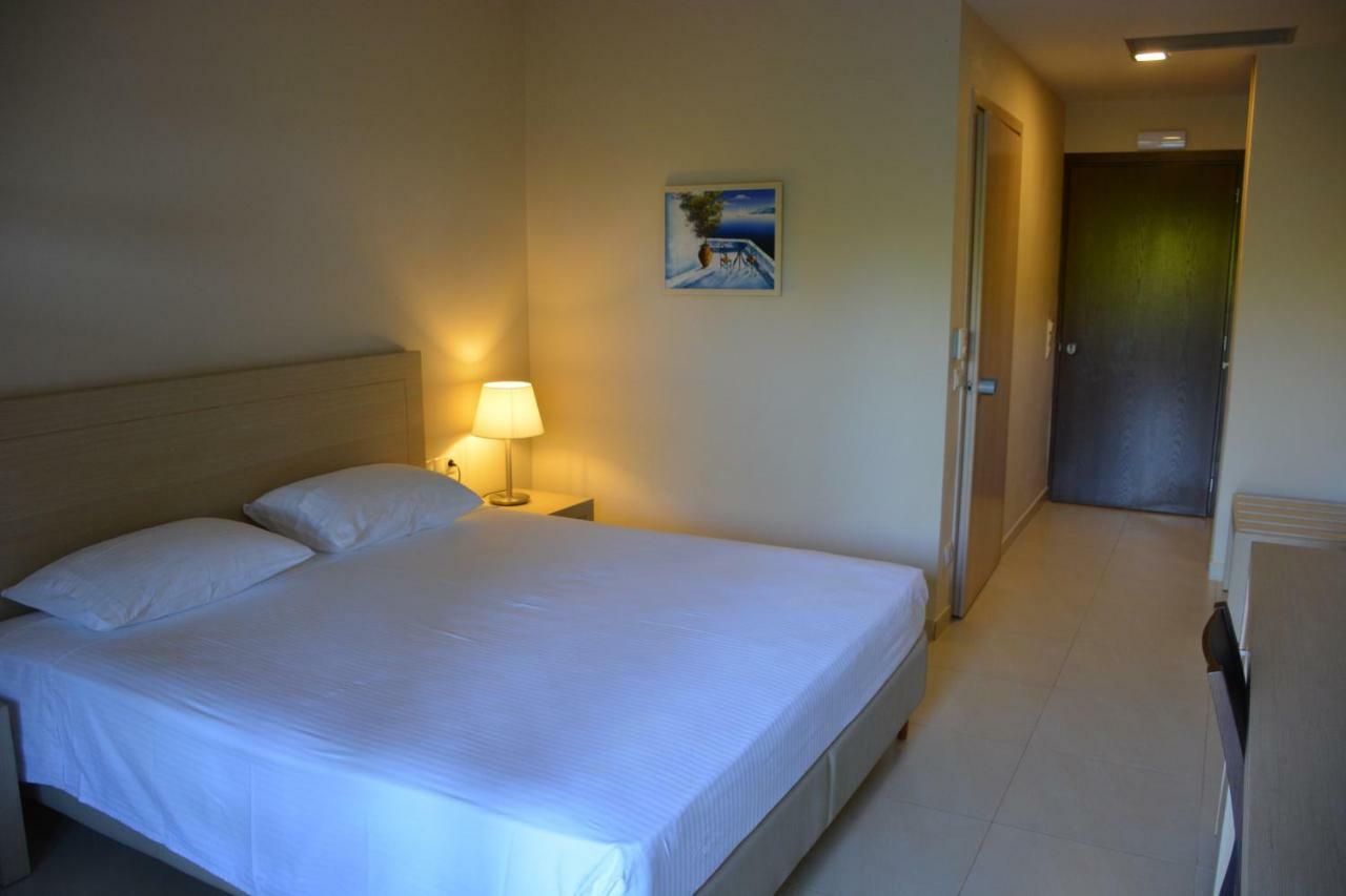 Porto Plaza Hotel Agios Ioannis Kaspaka Extérieur photo