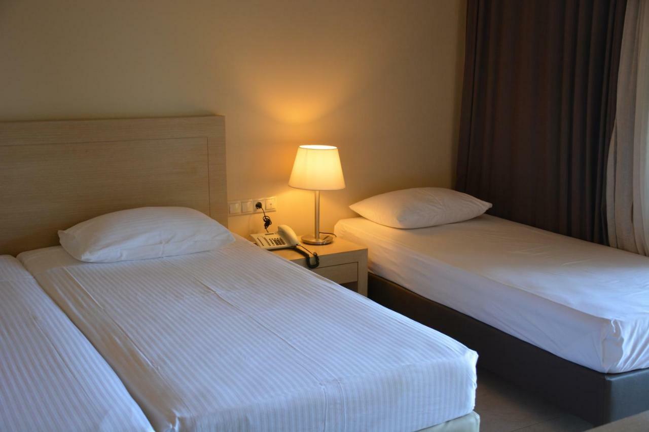 Porto Plaza Hotel Agios Ioannis Kaspaka Extérieur photo